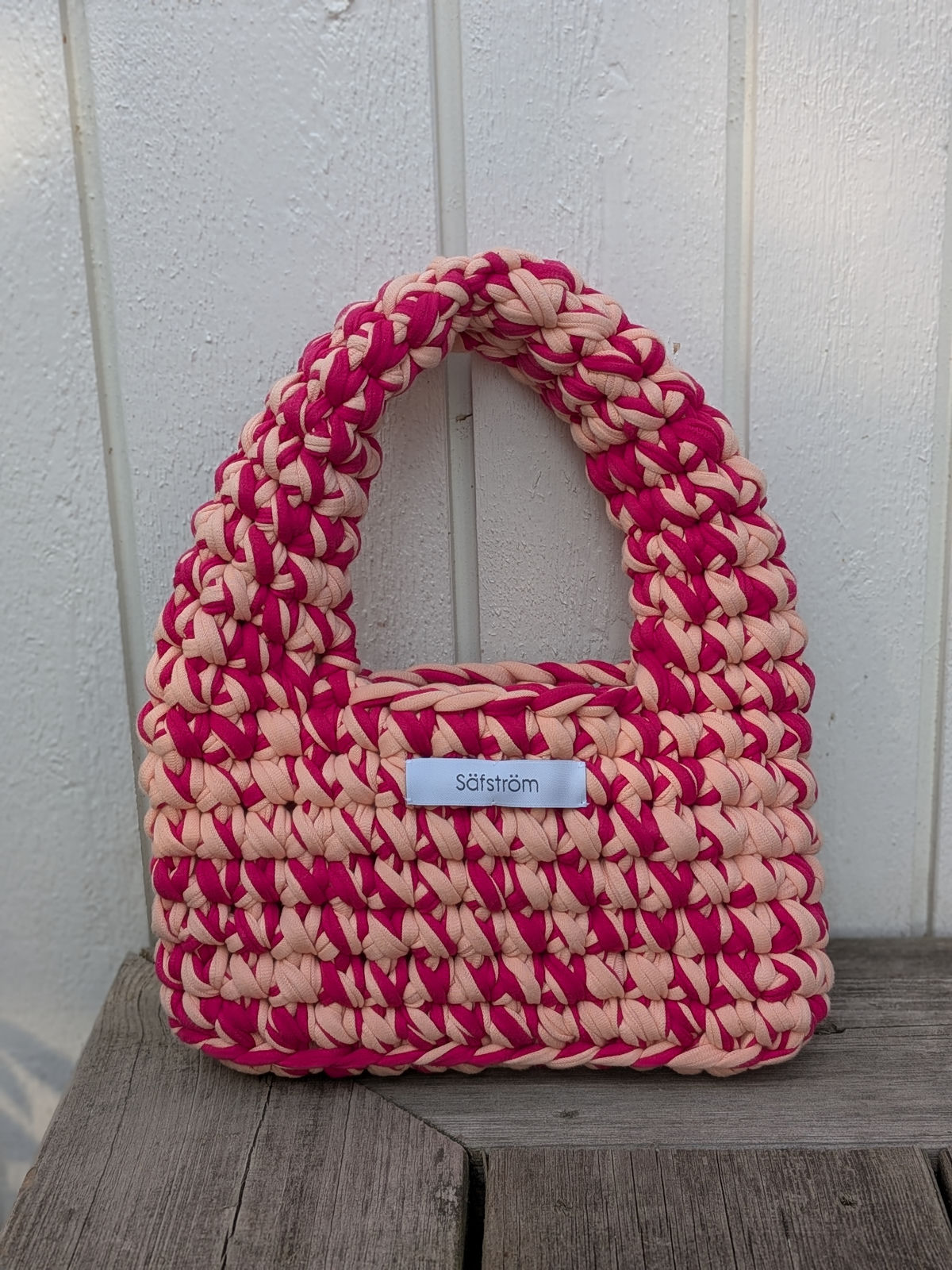 bag-Nora